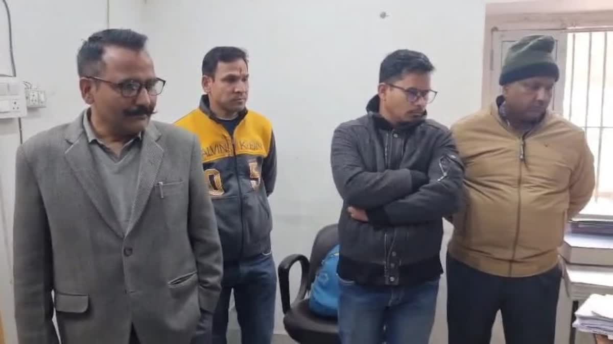 DM CONDUCTS RAID IN TEHSIL