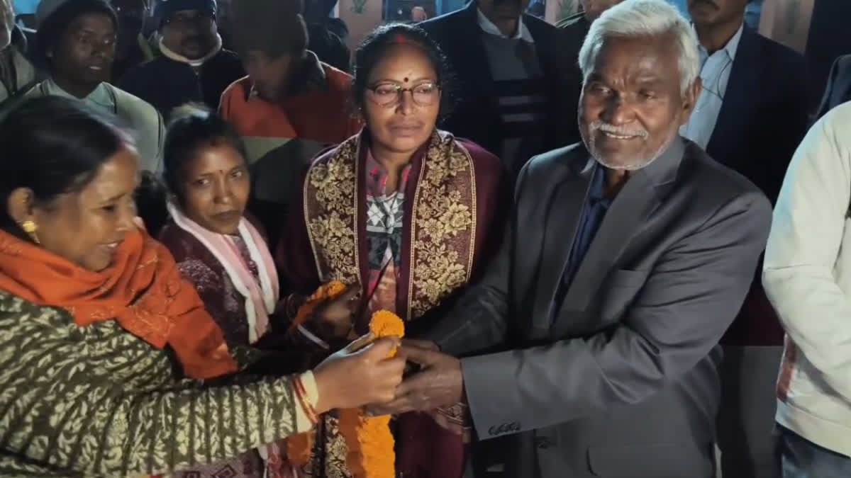 FORMER CM CHAMPAI SOREN IN DEOGHAR