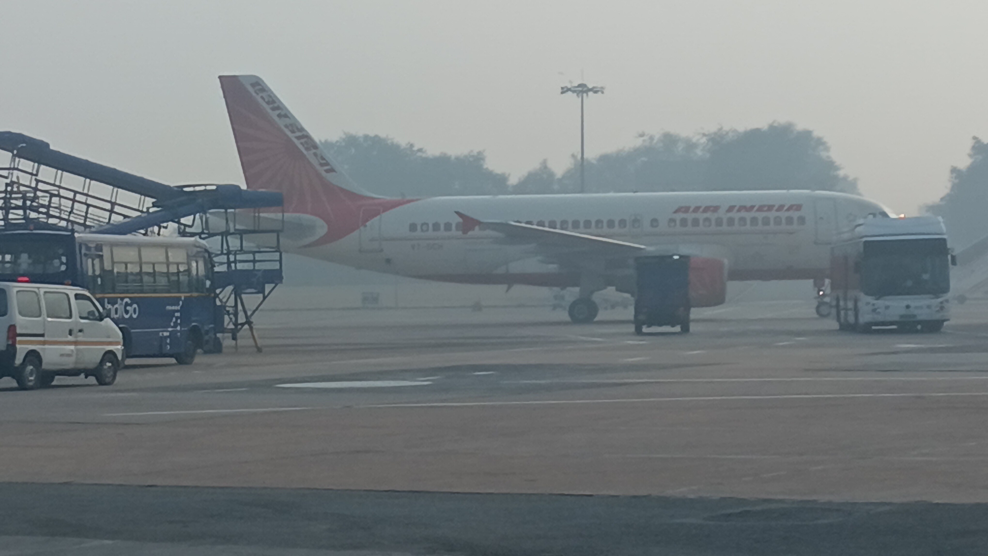 FLIGHTS CANCEL DUE TO FOG