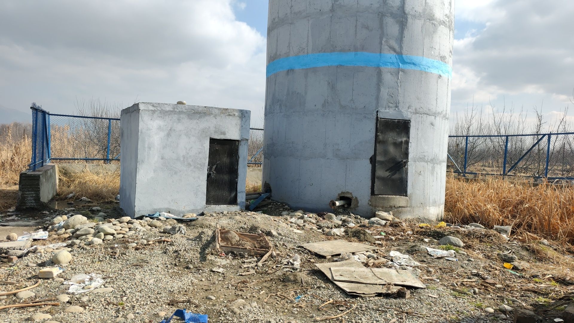 جل جیون مشن ہر گھر نل ہر گھر جل ایک ادھورا خواب