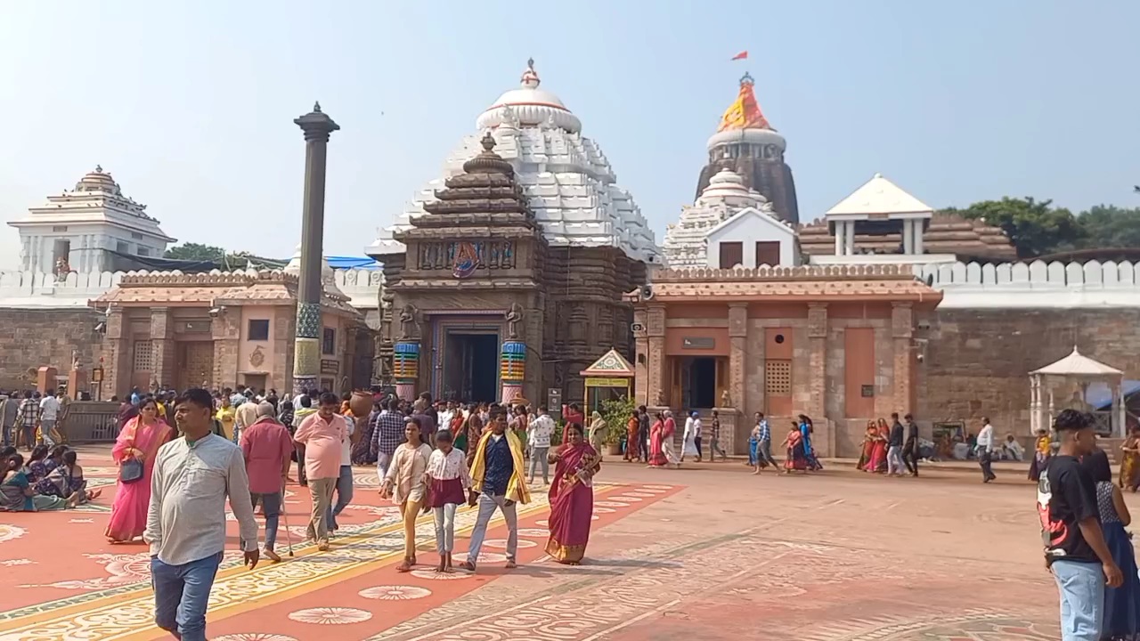 unregistered homestays in Puri