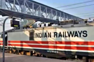 Railways Surprise Checks on Trains to Find out Deficiencies in Passenger Amenities