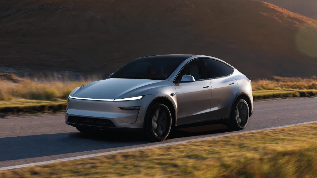TESLA INDIA  MODEL Y PREMIUM REAR WHEEL DRIVE  TESLA MODEL Y PREMIUM  TESLA MODEL Y PREMIUM RWD 2026