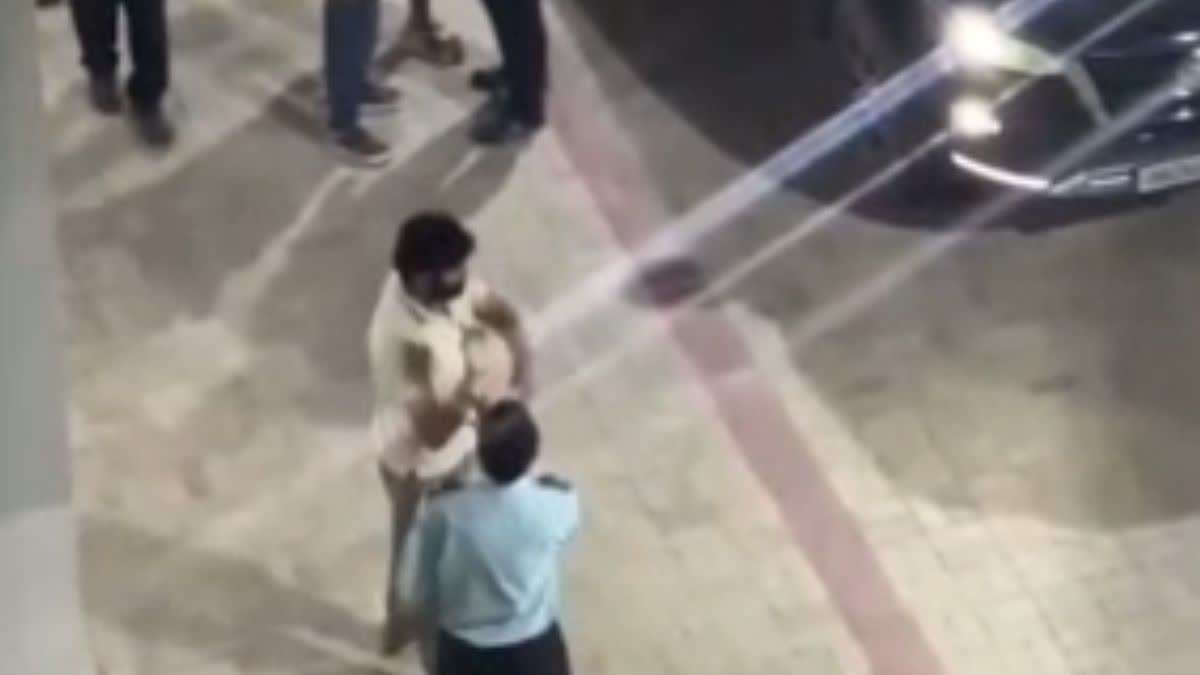Drunk Youths Create Ruckus in Gurugram