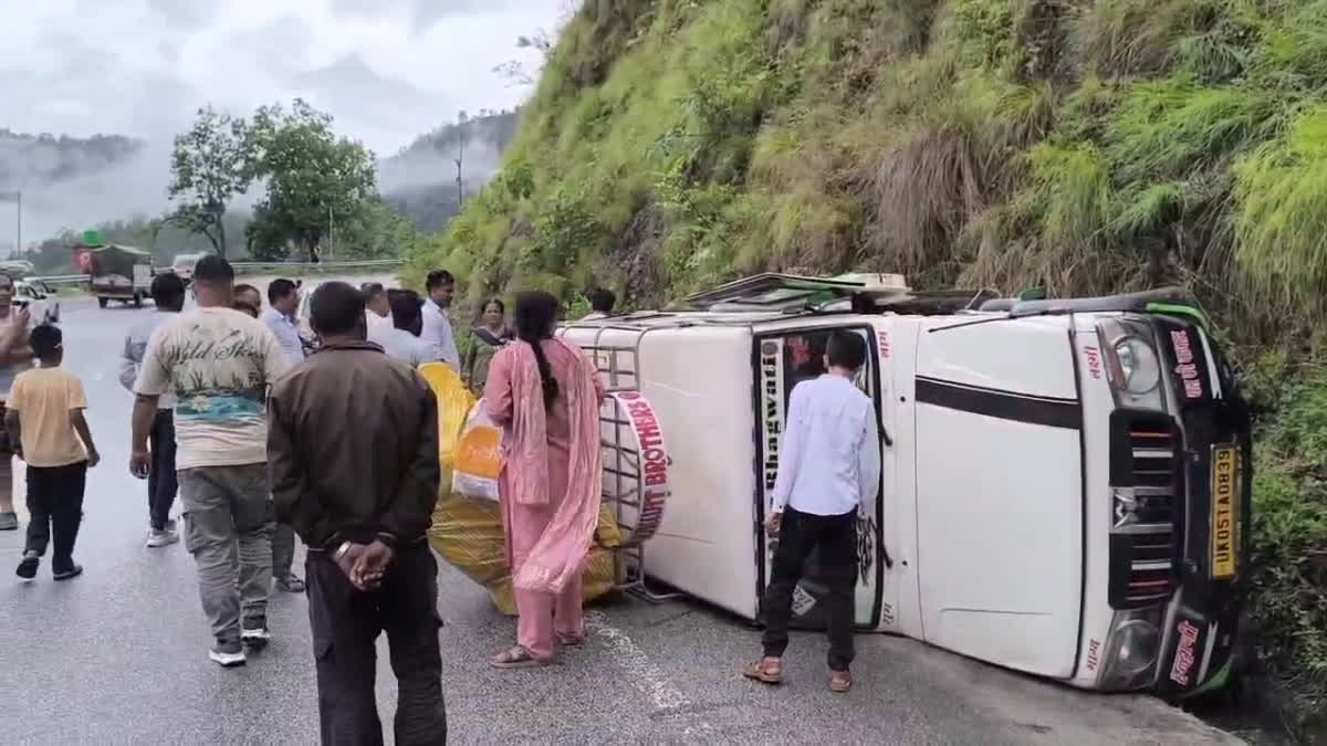 Champawat Bolero Accident