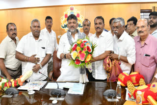 ಸಿಎಂ ಡಿಕೆಶಿ ಭೇಟಿಯಾದ ಗುತ್ತಿಗೆದಾರರ ಸಂಘ