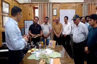 कॉलेज मर्ज होने से छात्रों की बढ़ी मुसीबत