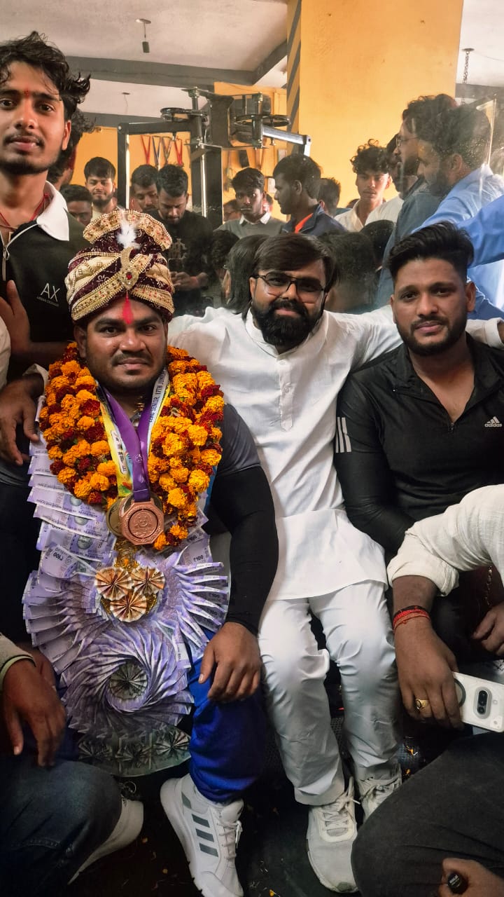 Bihar’s Para Powerlifter Jhandu Kumar Sells Potatoes, Holds Promise To Clinch Medal At Commonwealth Games