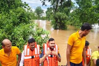 Kalahandi Collector along with NDRF team  rescued 12 devotees