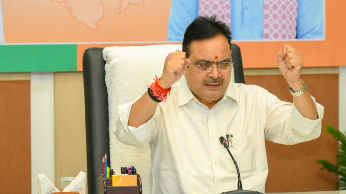 CM interacted with the applicants