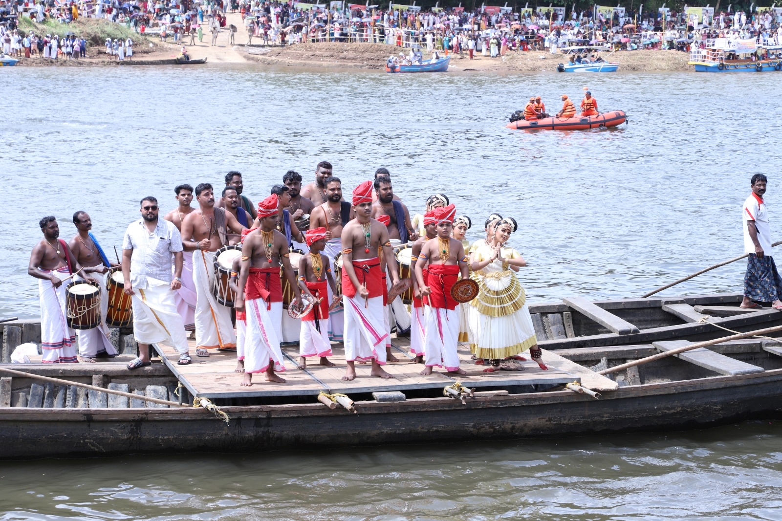 VICE PRESIDENT CP RADHAKRISHNAN  ARANMULA PARTHASARATHY TEMPLE  PAMBA RIVER BOAT RACE  PALLIYODAM RACE PATHANAMTHITTA