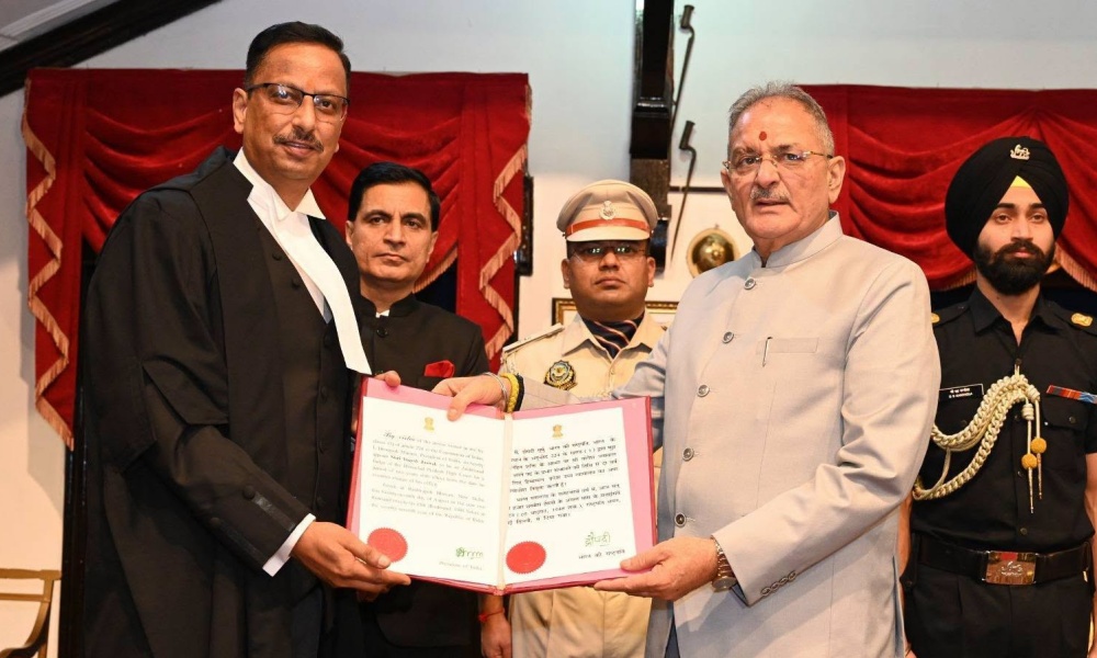 न्यायमूर्ति योगेश जसवाल