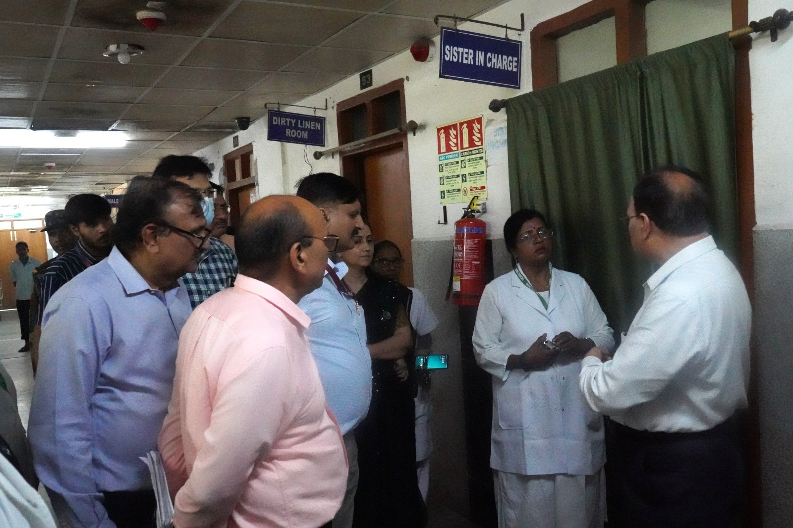 RIMS Director surprise inspection of Urology and Nephrology Department in Ranchi