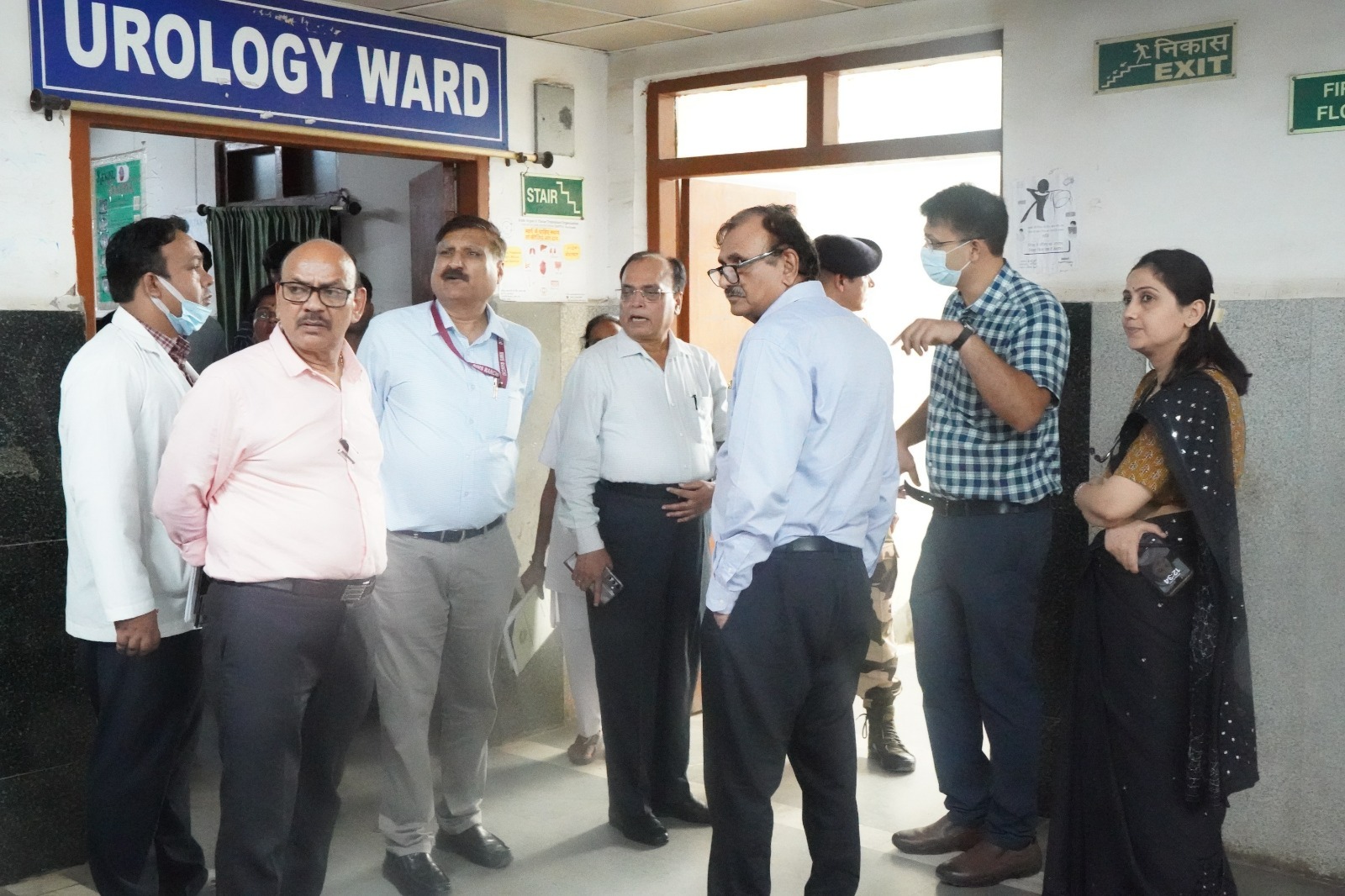 RIMS Director surprise inspection of Urology and Nephrology Department in Ranchi
