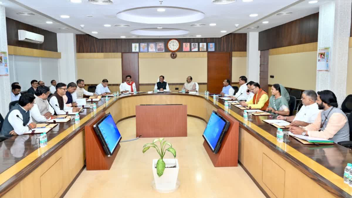 छत्तीसगढ़ में सरकारी कर्मियों को मिलेगा शॉर्ट टर्म लोन, स्पेशल एजुकेटर्स की  होगी नियुक्ति, साय कैबिनेट का फैसला