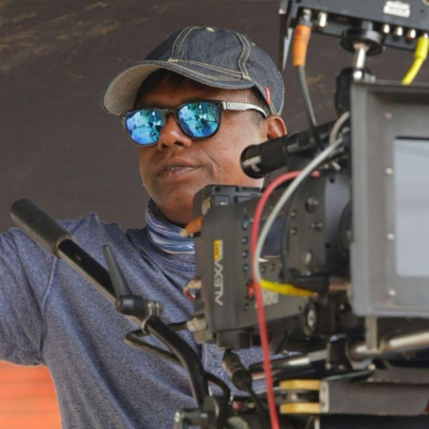 Yezhu Kadal Yezhu Malai cinematographer NK Ekambaram