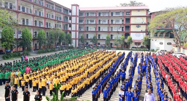 Government will teach poor students in 25 percent seats in private schools