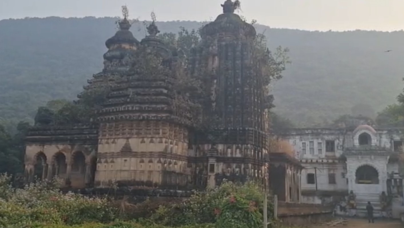 Arijit Singh Visits Jajpur