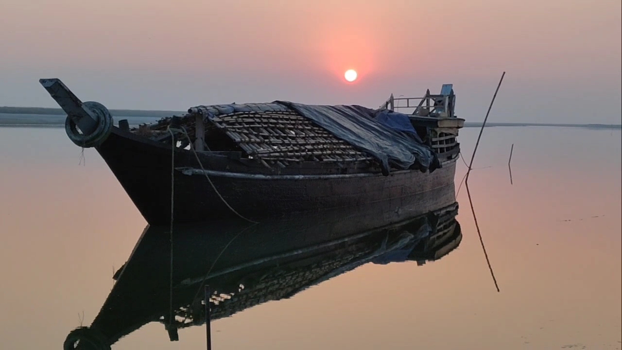 Beautyful sunset over Brahmaputra in Majuli
