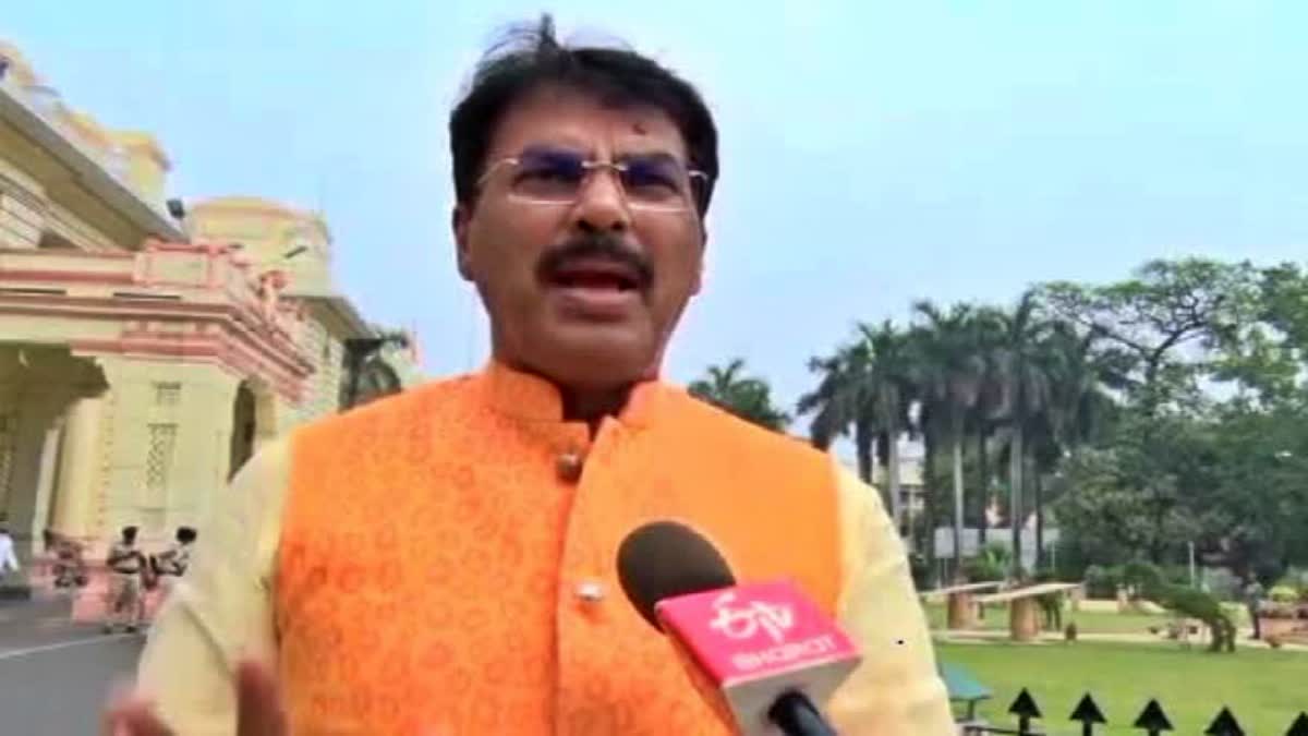 राजस्व मंत्री संजय सरावगी