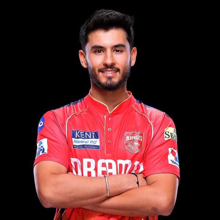 RICKETER NEHAL WADHERA PUNJAB KINGS LUDHIANA GUJARAT TITANS MUMBAI INDIANS DELHI