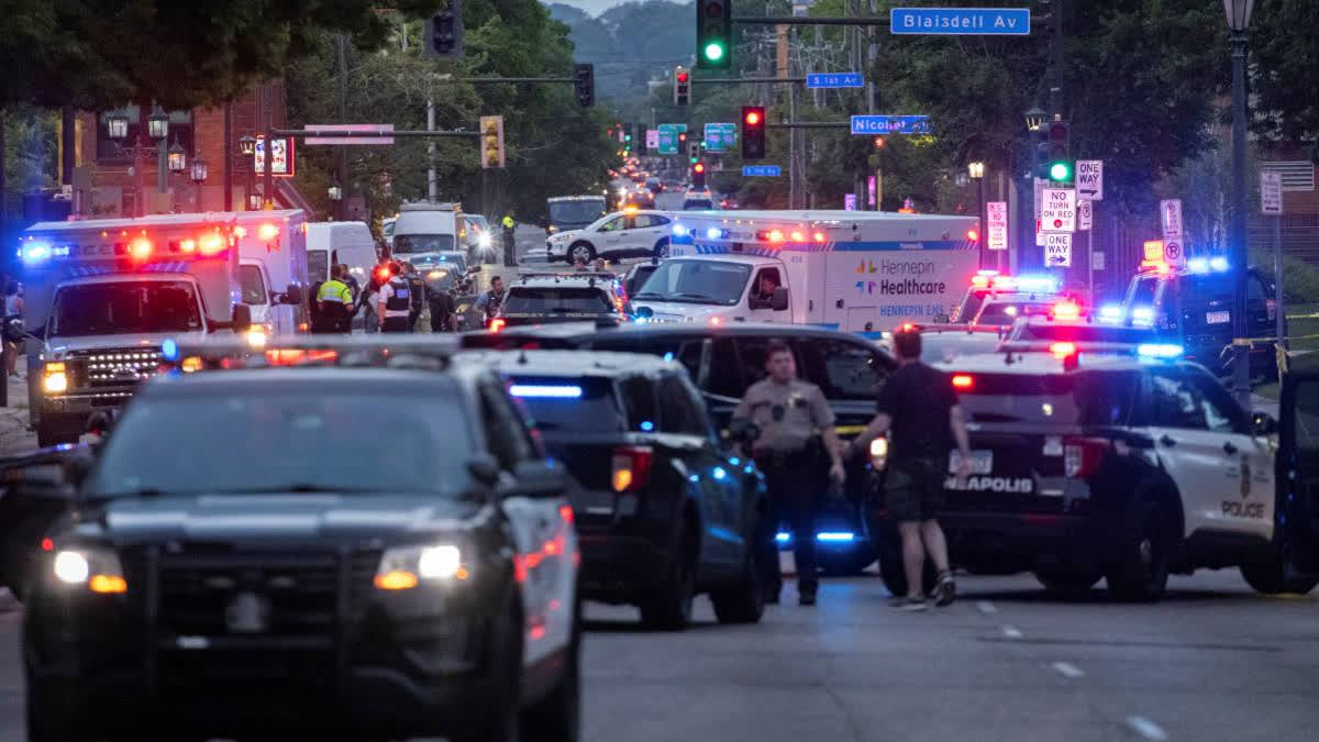 Minneapolis Police Officer Dies in Ambush Shooting That Killed 2 Others ...