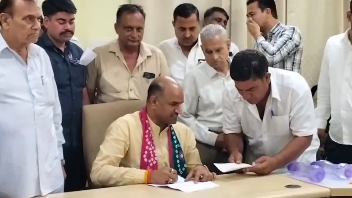 सांसद सीपी जोशी