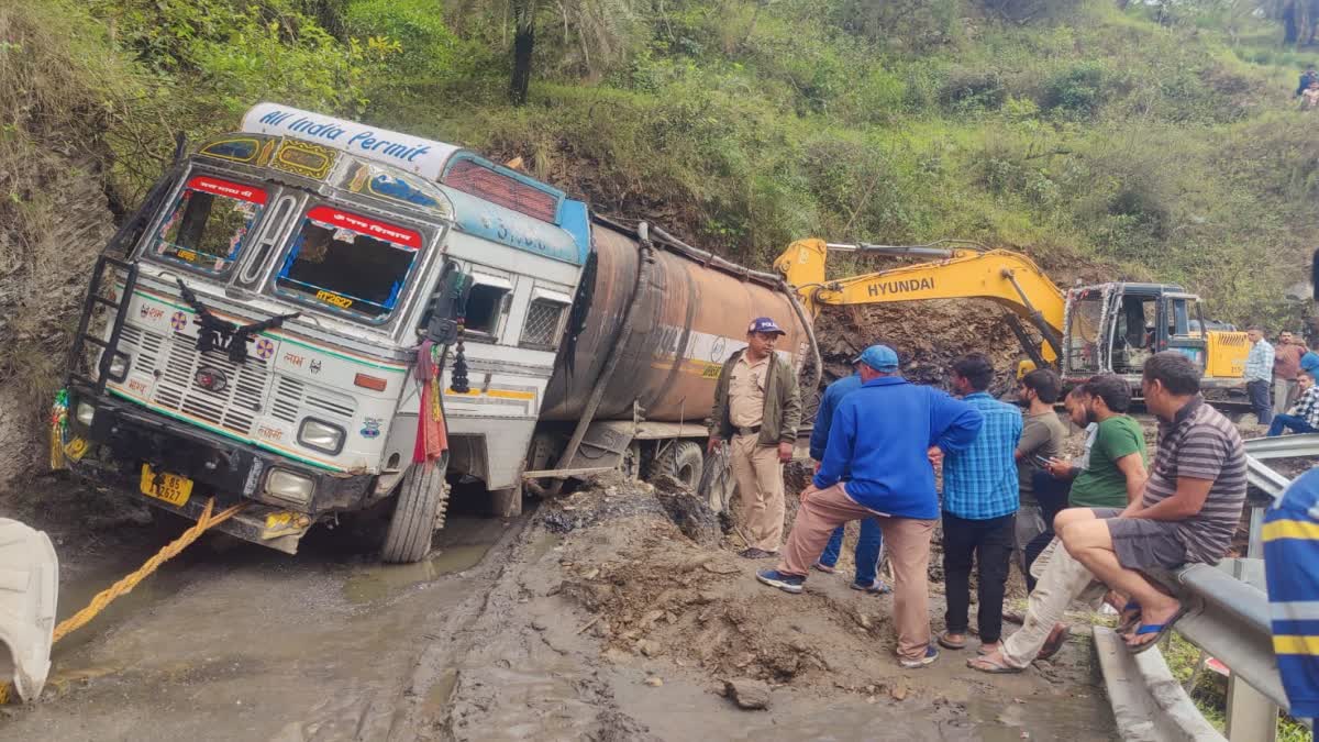 Tanker STUCK