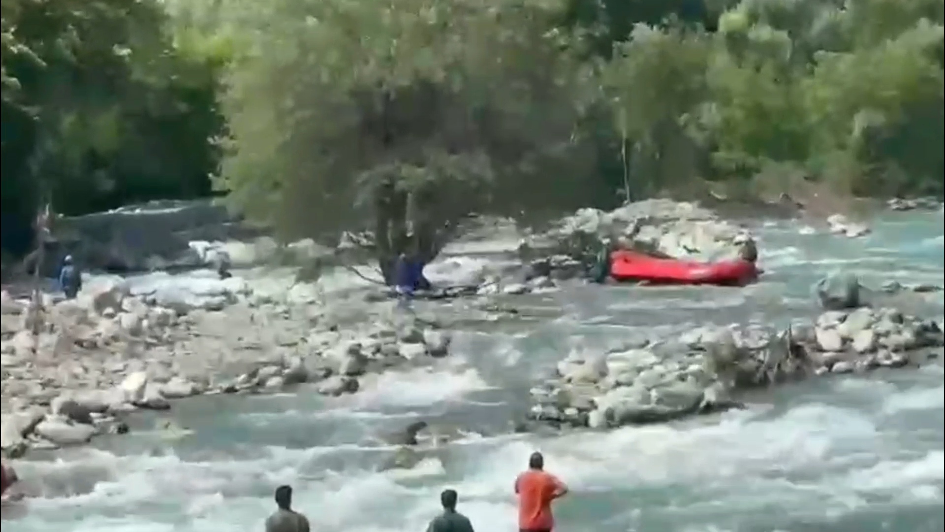 Picnic Turns Tragic In Kashmir: Man Feared Dead After Jumping Into ...
