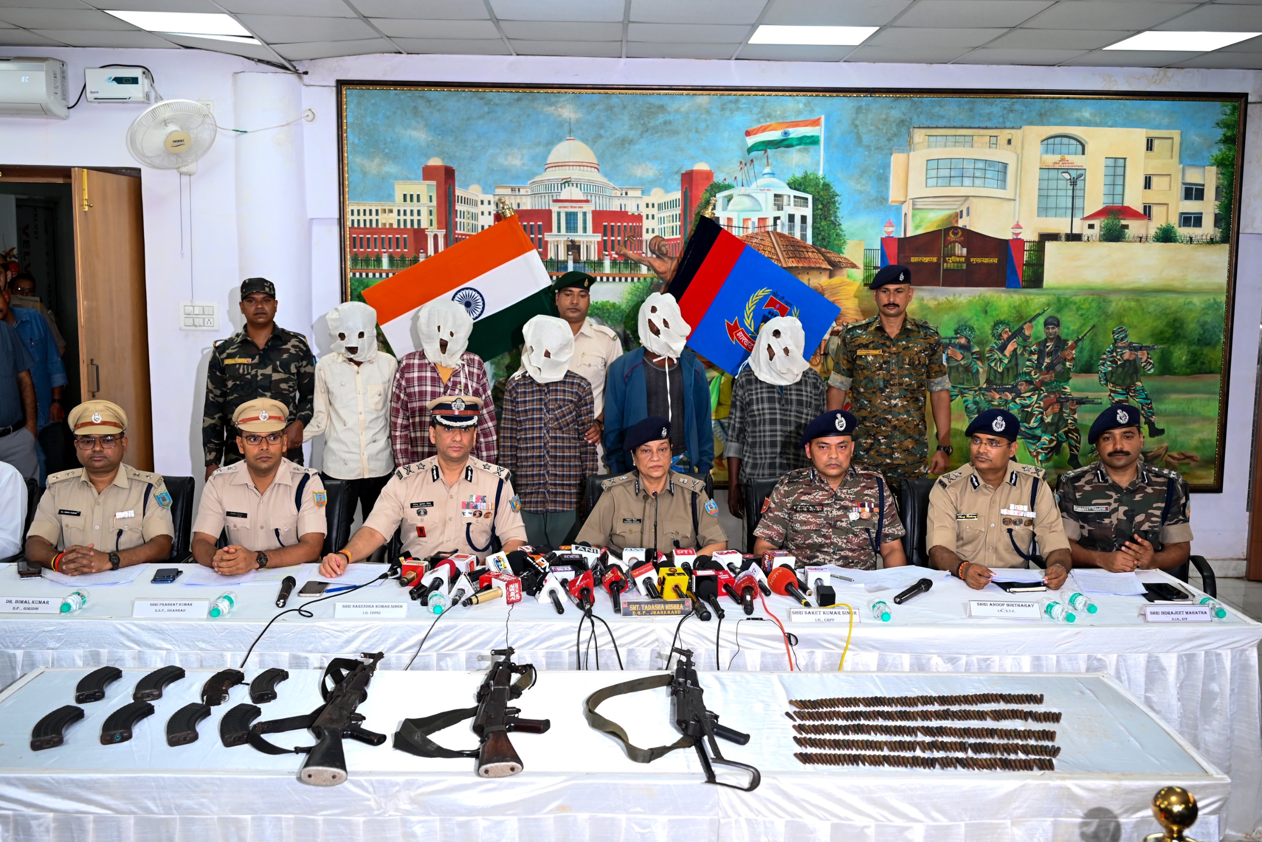 Tightening The Noose: Jharkhand Records Major Maoist Surrenders And Arrests Under First Woman DGP Tadasha Mishra