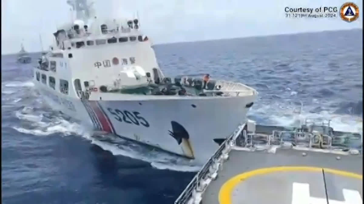 Watch: Chinese, Philippines Coast Guard Ships Collide In South China Sea China and the Philippines accused each other on August 31 of deliberately ramming their coast guard ships near a flashpoint shoal in the South China Sea, the latest in a spate of similar incidents in recent weeks.
