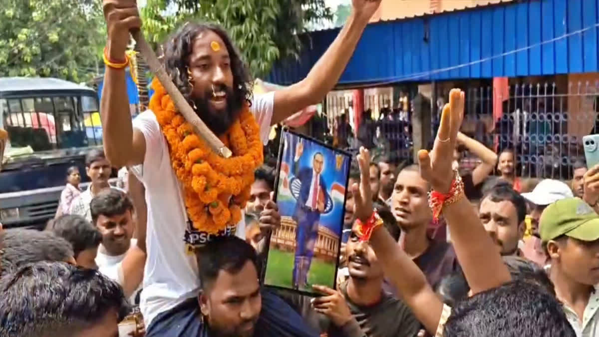Student leader Devendra Nath Mahto