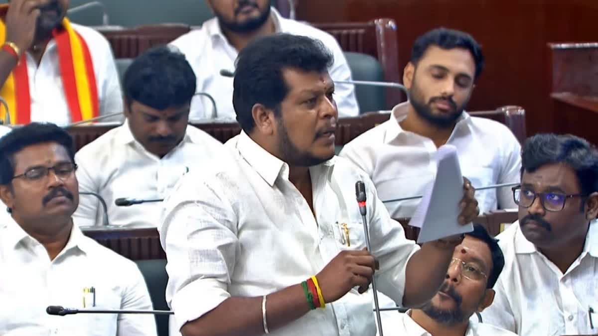 பேரவையில் உரையாற்றும் அமைச்சர் விஜய் பாலாஜி