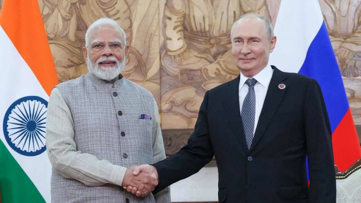 PM Modi holds bilateral meeting with Russian President Putin in Bishkek 26th SCO Summit
