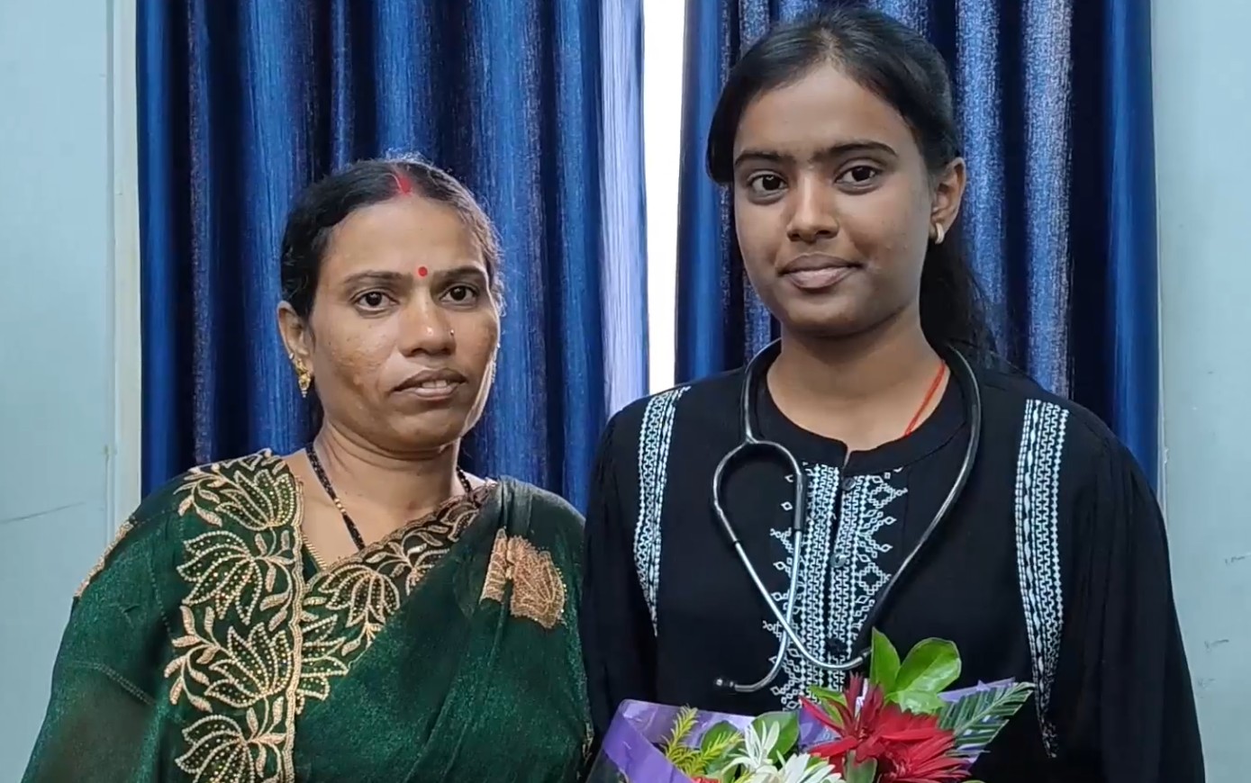 Odisha NEET Success: Migrant Worker’s Son And Security Guard’s Daughter From Ganjam Earn Government Medical Seat