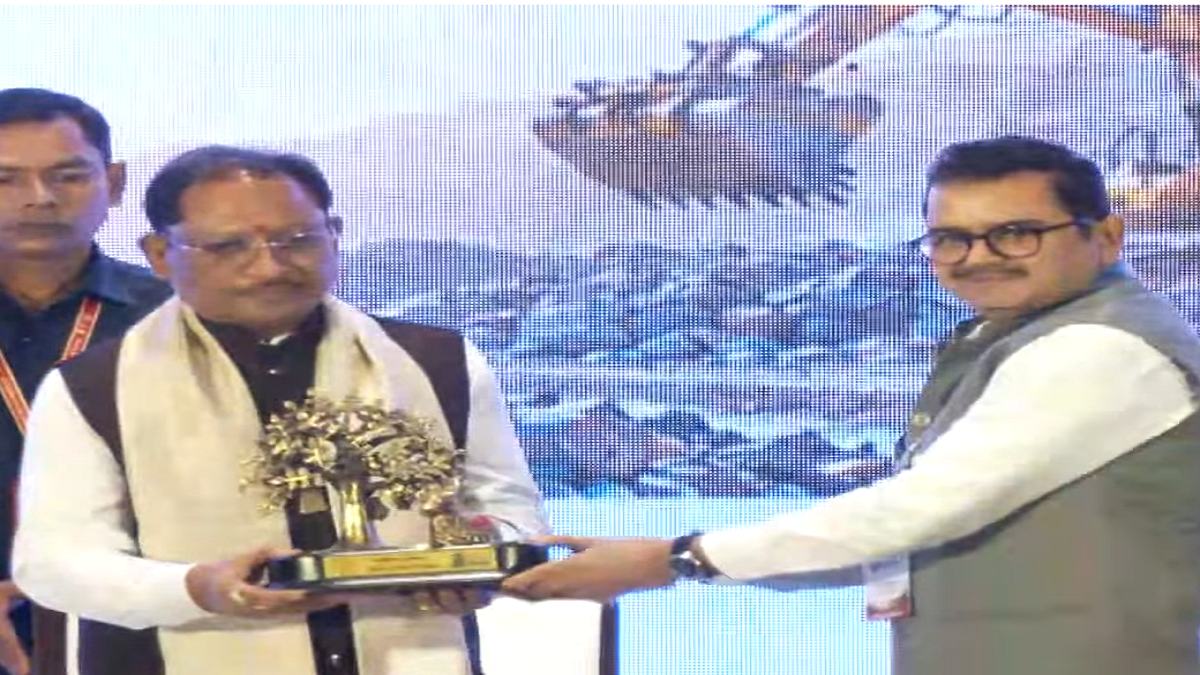 Chhattisgarh Critical Minerals: खनिजों में आत्मनिर्भरता बदलेगी राज्य का भविष्य, CM साय बोले- सोने से भी कीमती 4 CM Sai in Mineral Blocks Auction Program