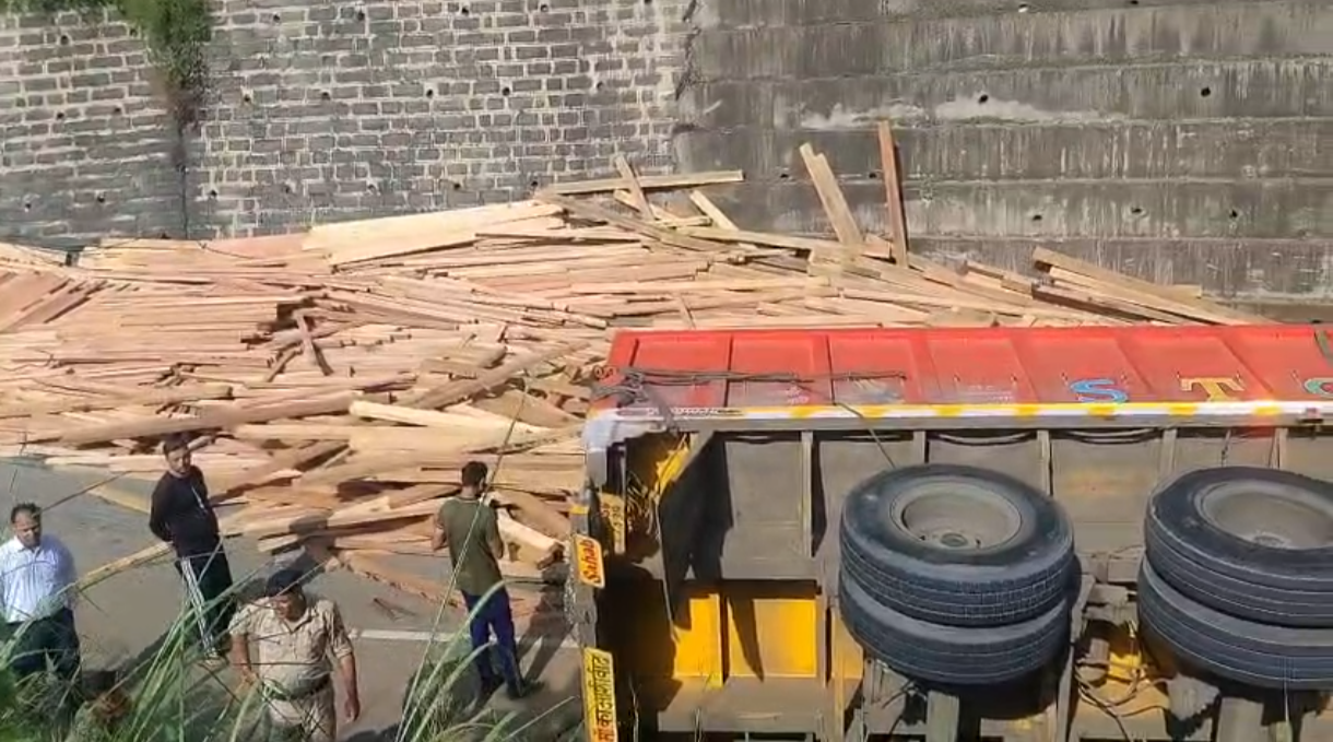 Solan Road Accident