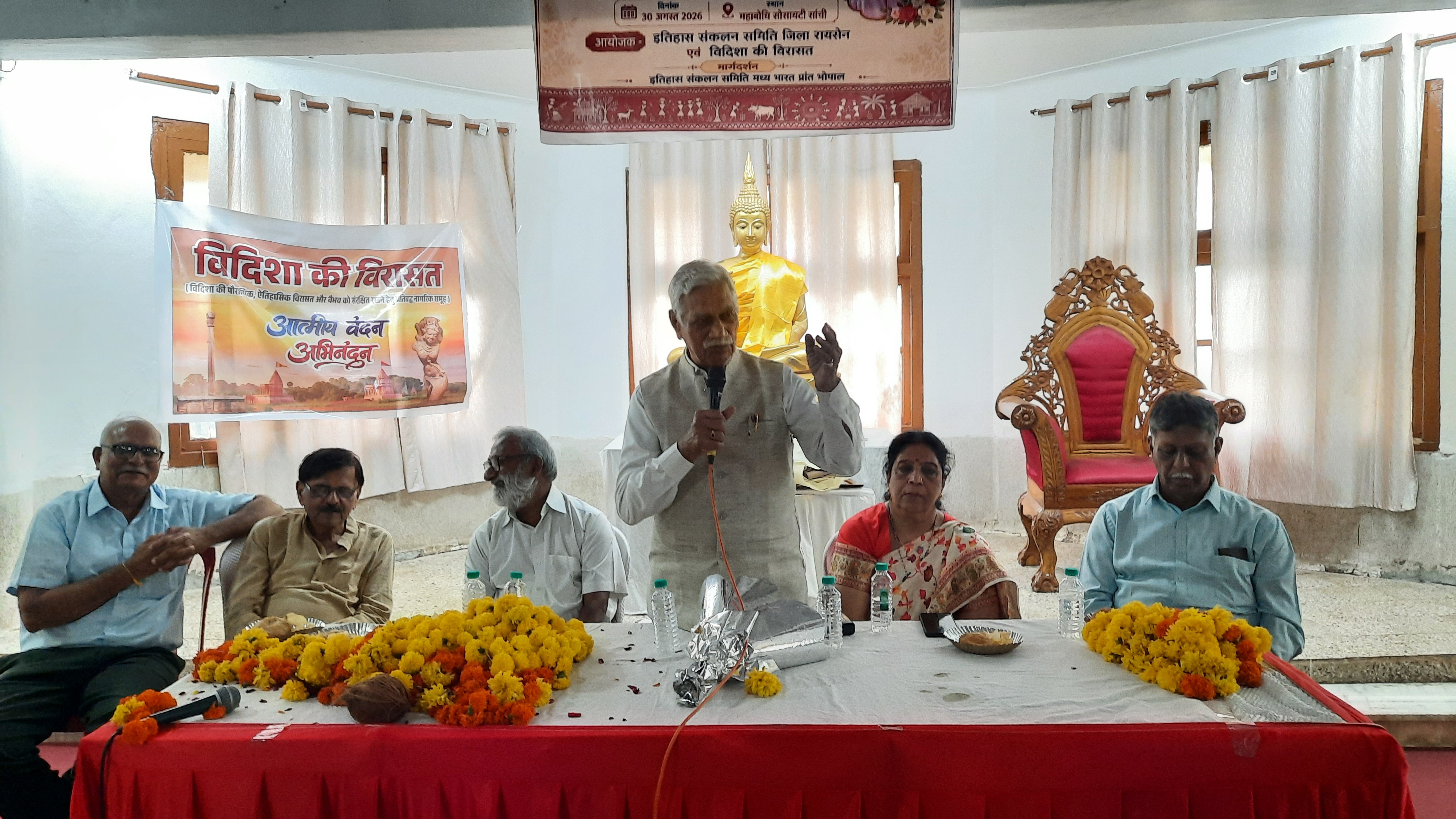 archaeological research mp Padmshri Dr Narayan Vyas