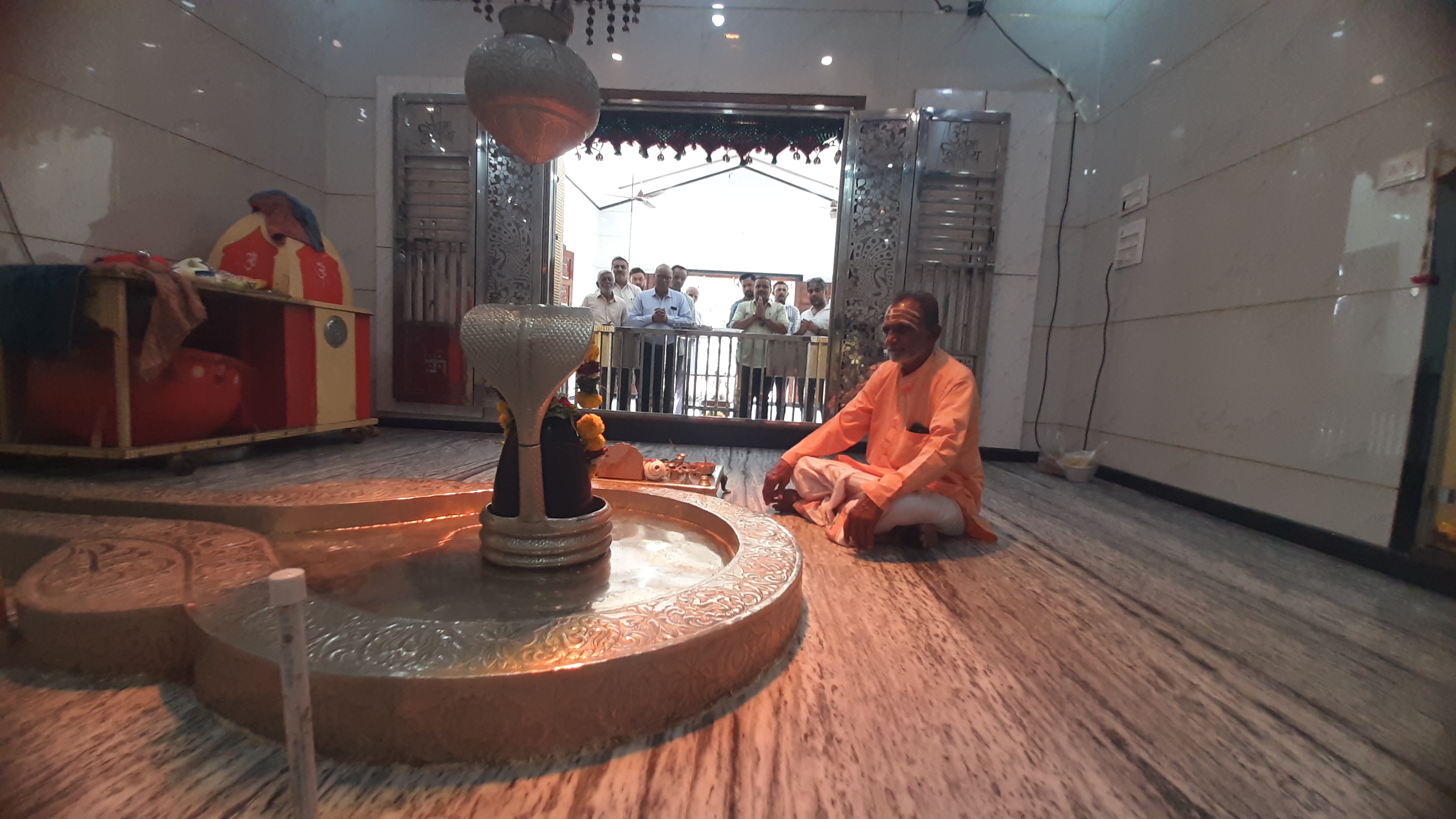 શ્રાવણ માસ દરમિયાન મોટી સંખ્યામાં ઉમટે છે શિવભક્તો