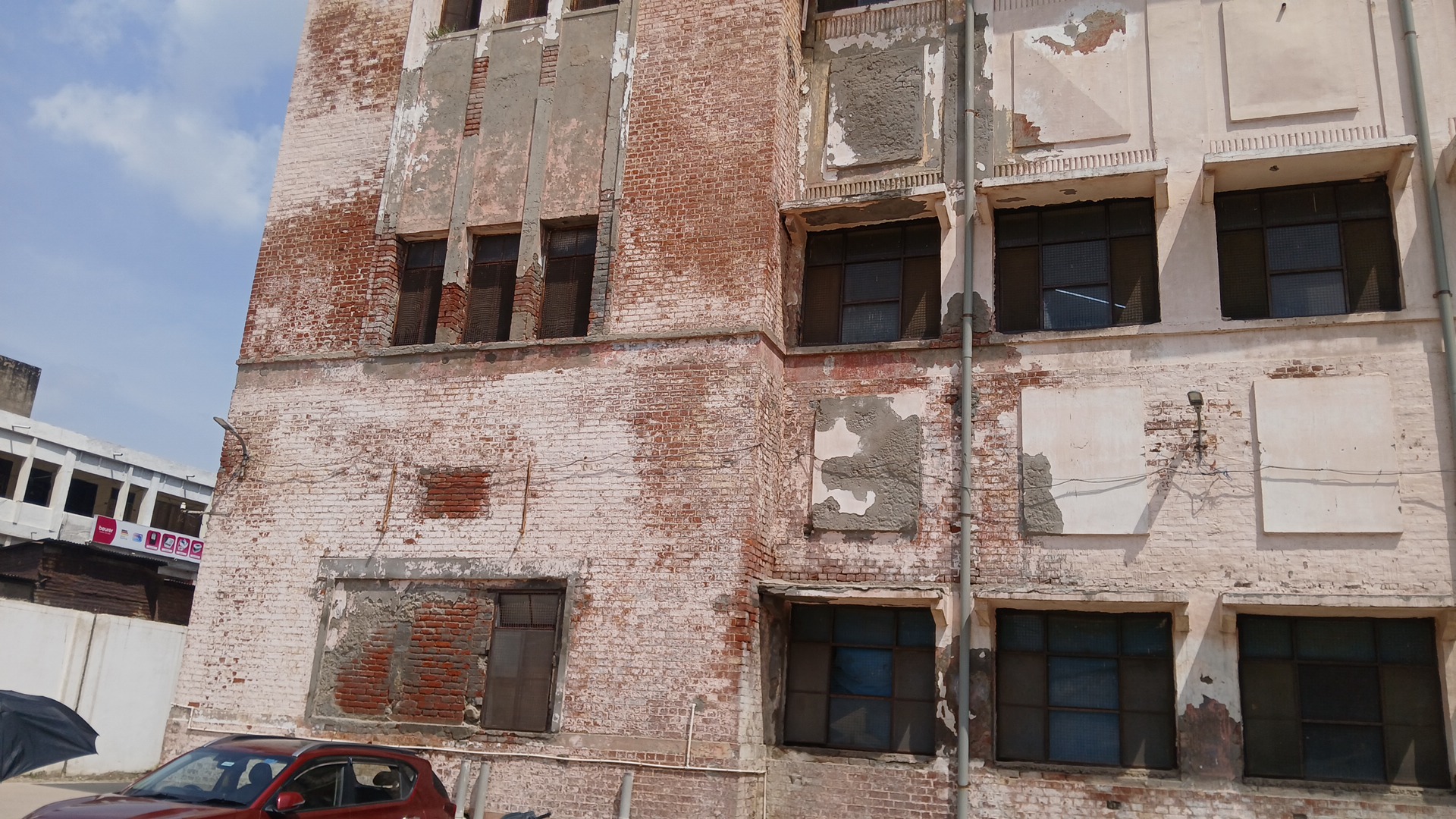 Agra Medical College Tragedy