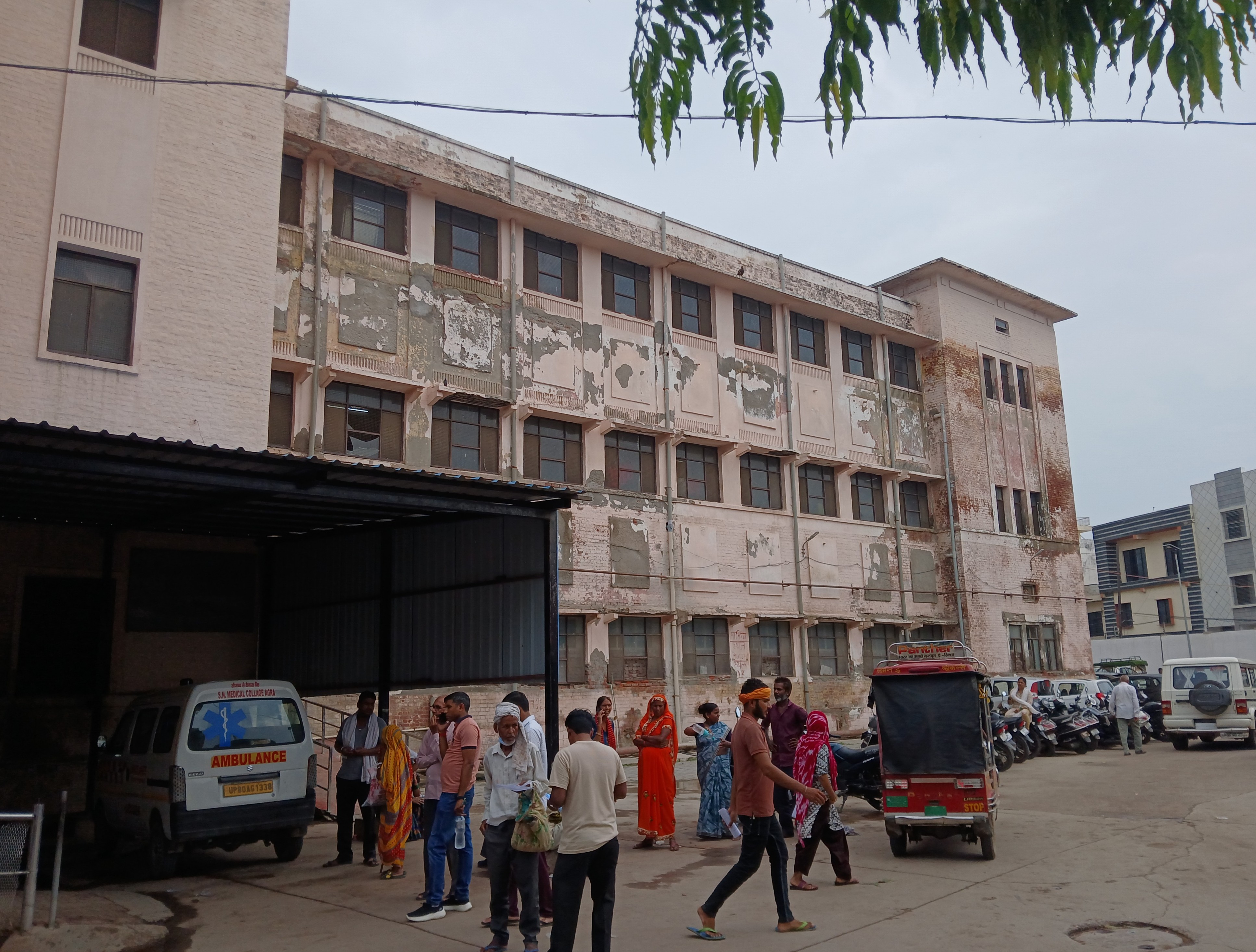 Agra Medical College Tragedy