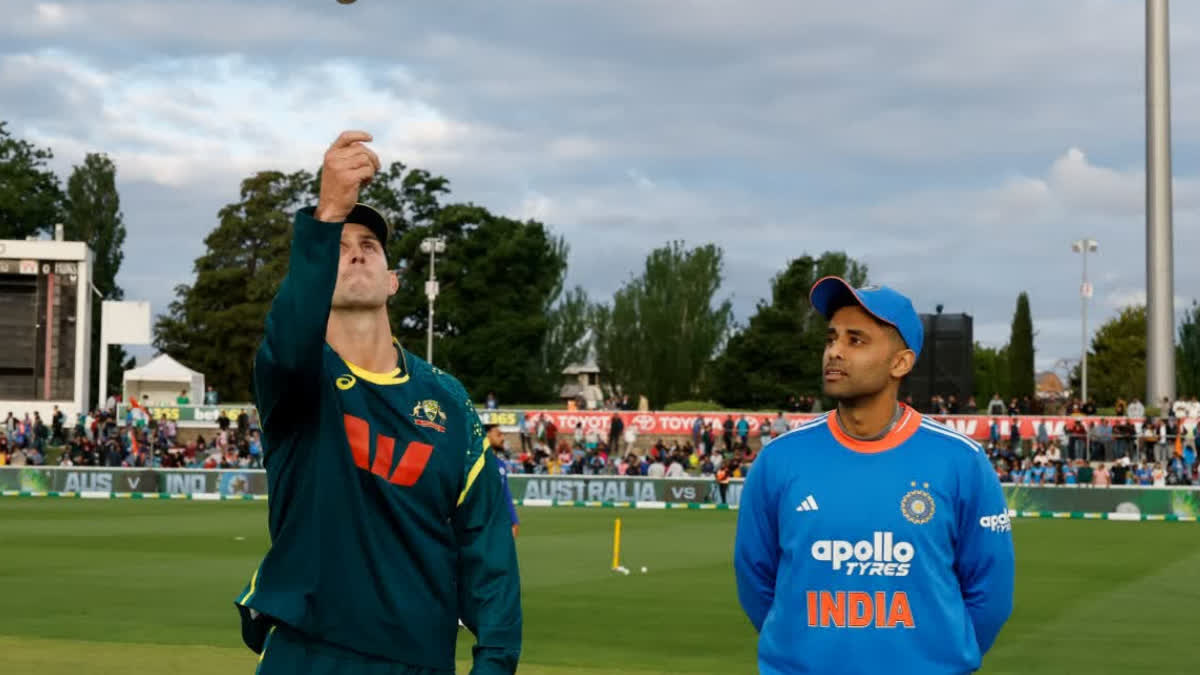 IND VS AUS 2ND T20I AT MELBOURNE CRICKET GROUND