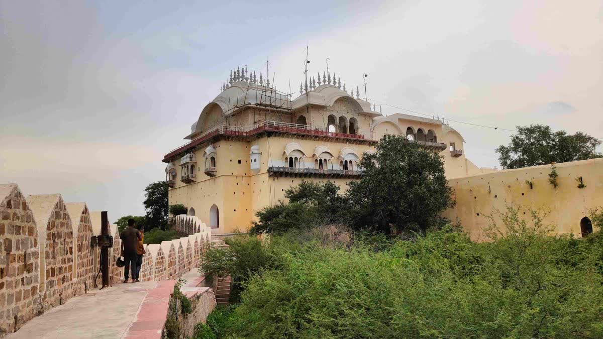 अलवर का बाला किला