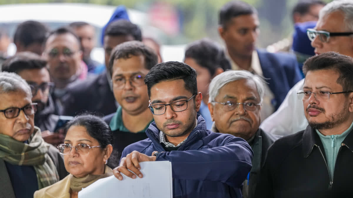 TMC delegation meets ECI