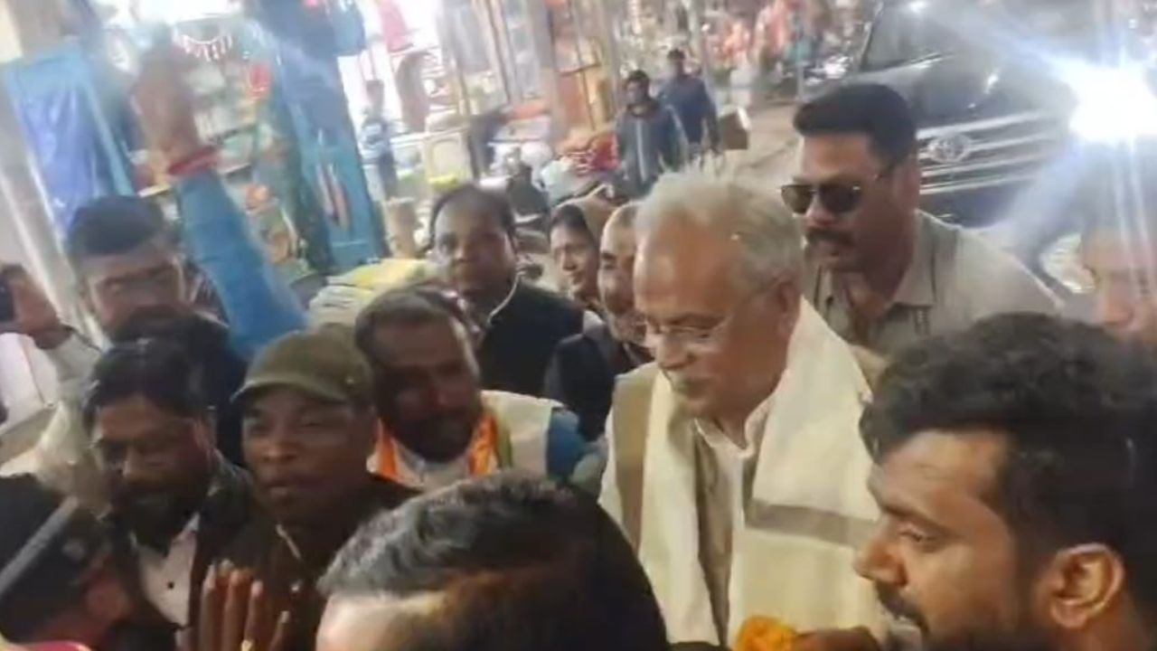 PANDIT DHIRENDRA KRISHNA SHASTRI