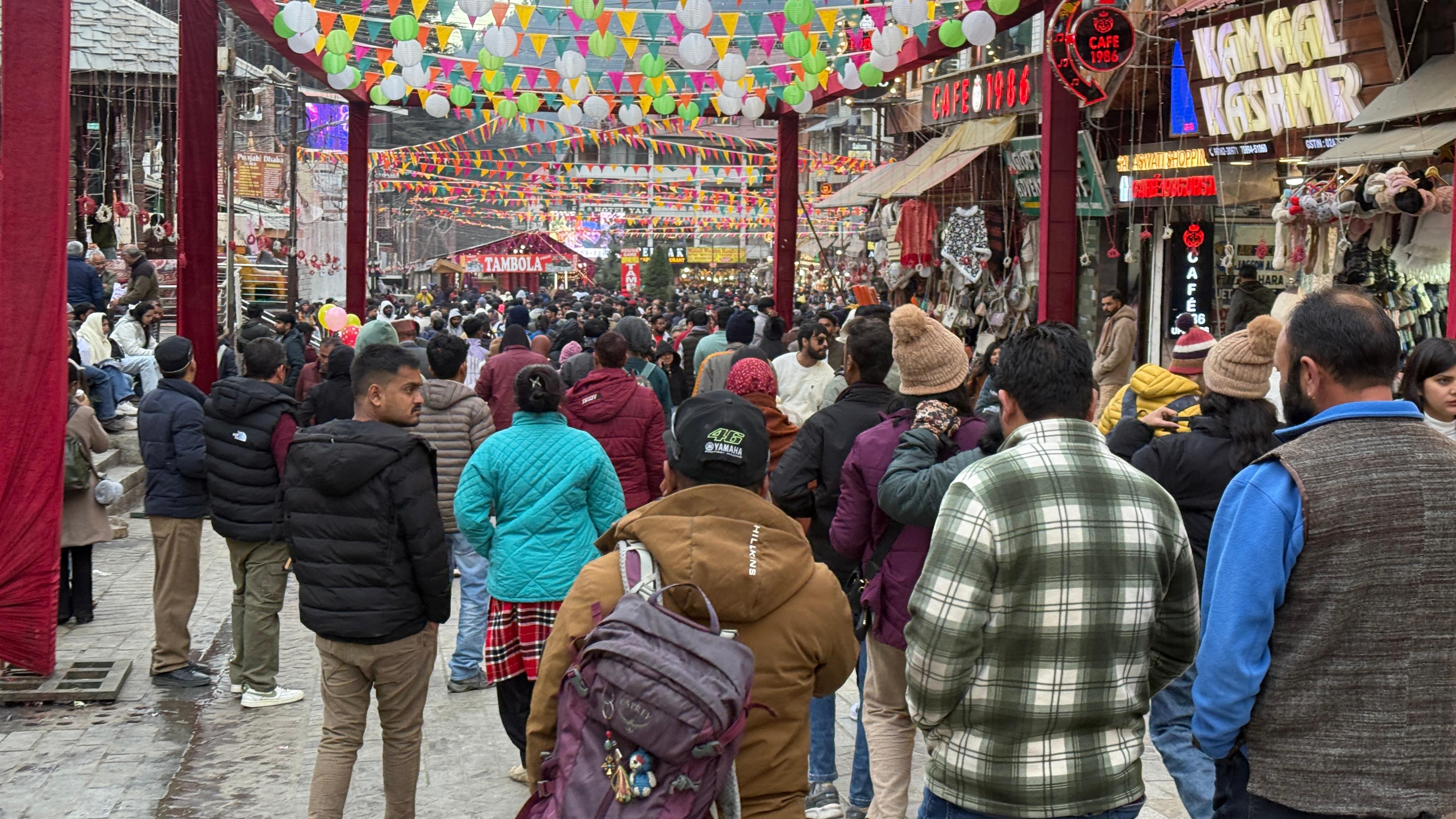 नए साल पर मनाली हाउसफुल