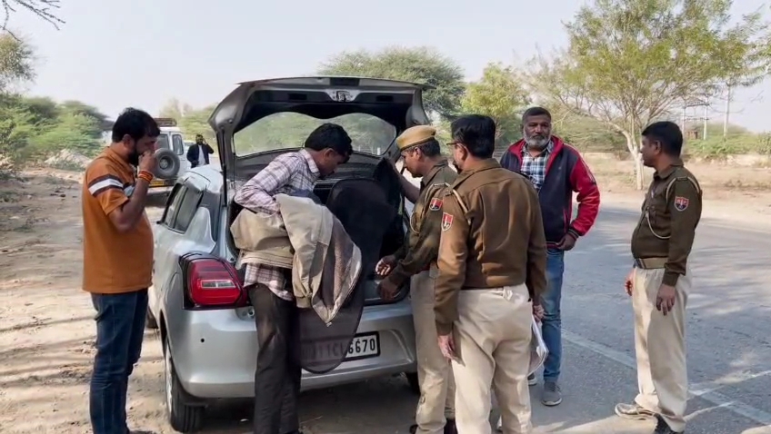 जैसलमेर में भी पुलिस सतर्क, गाड़ियों की चेकिंग