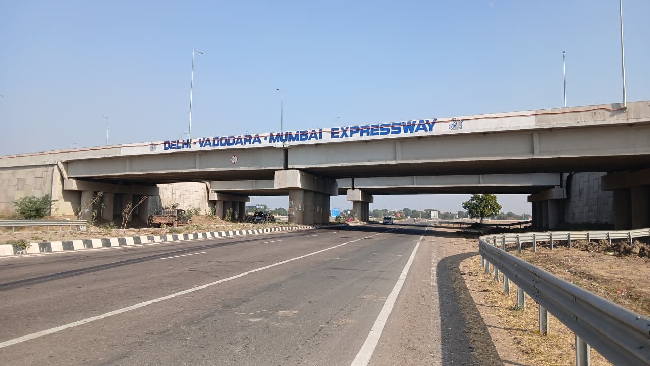 Delhi Mumbai Expressway