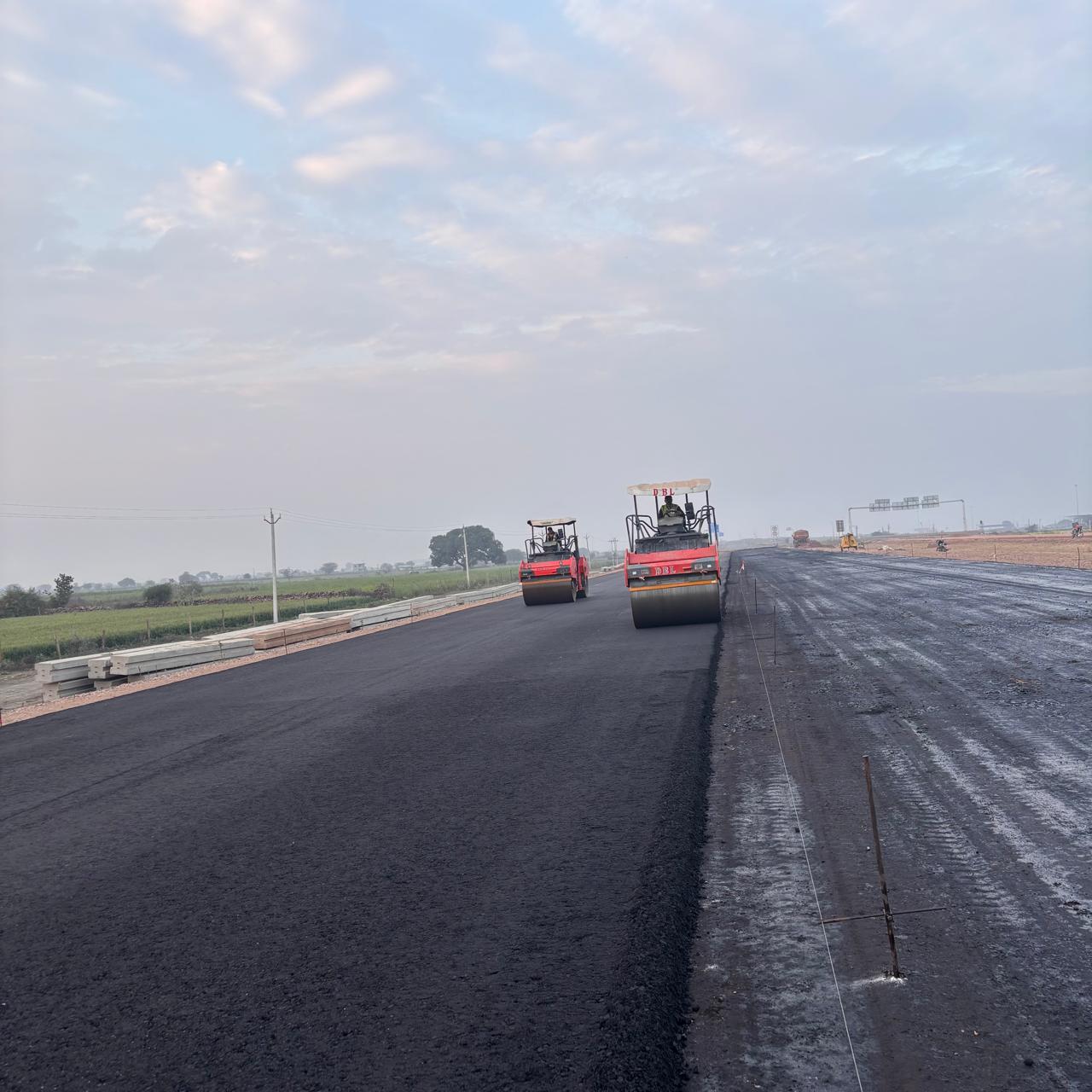 Delhi Mumbai Expressway