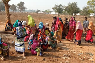 village was divided into two parts due to land dispute in dhamtari